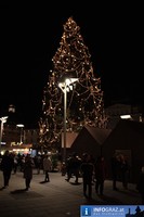 Adventmaerkte Hauptplatz Karmeliterplatz Graz 20101127 101
