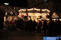Adventmaerkte Hauptplatz Karmeliterplatz Graz 20101127 102