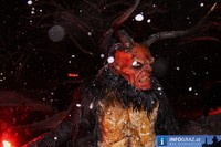 Perchtenlauf Geidorfplatz Graz 20101203 1