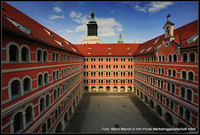 Abendstimmung im Hof des Grazer Priesterseminars beim Dom. Graz 1. Bezirk - innere Stadt
