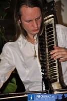 Konzert  Denovaire und Essl Tamilisches Restaurant Dainadoo Graz 20110210 15