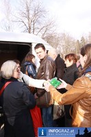Steiermark Fanmeilen Fanlaeuten Flashmob Graz 20110219 13