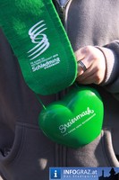 Steiermark Fanmeilen Fanlaeuten Flashmob Graz 20110219 16