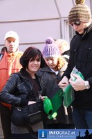 Steiermark Fanmeilen Fanlaeuten Flashmob Graz 20110219 18