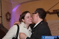 Grossbauer Keuschenhuaba feiert Geburtstag Marienbraeu Graz 20110225 2