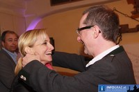 Grossbauer Keuschenhuaba feiert Geburtstag Marienbraeu Graz 20110225 25