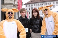 Golden Ei Osteraktion Grazhats Innenstadt Graz 20110415 111