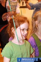 knall bunt Modenschau Familiencafe Flohcircus Graz 20110521 24