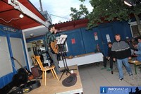 Erwin R Benefiz im Vinzi Dorf 20110528 2