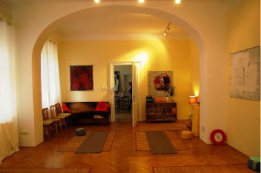 Charisma,Unterrichtsraum,Graz,Yoga,Bewegungstraining,turn_and_flow