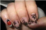 Modellieren von Fingernägeln - Nagelstudios