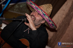 Richard Dopler,lila herderberg,blue gecko,malaga,16.3.2013,flamenco gitarre,latin-rhythmen,eigenkompositionen,spanische lyrik