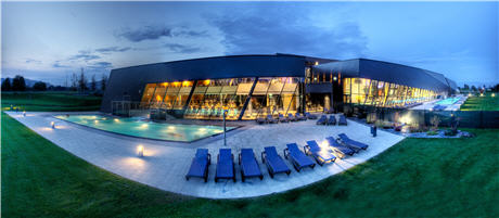 Therme Fohnsdorf, relaxen, entspannen, wohlfühlen, Sauna, Wellenbad,Black Hole Rutsche