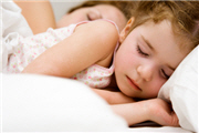 Ausgeschlafene Kinder sind leichter