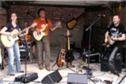 Blue gecko records,CD Herstellung,CD Produktion Graz,Filmvertonung,gratis Proben,Musik aufnehmen,Musik Probe,Musik Proberaum Graz,Musik Produktion