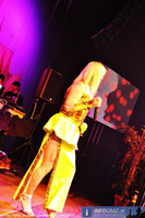 bunter ball dom im berg 21022001 11