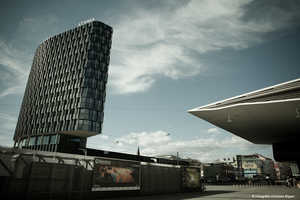 Wirtschaft in Graz,Messezentrum,beeindruckende Architektur,Messehalle ,Styria-Tower,Jobs,wirtschaftlich