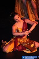 Eli Ho and Dancers - 002