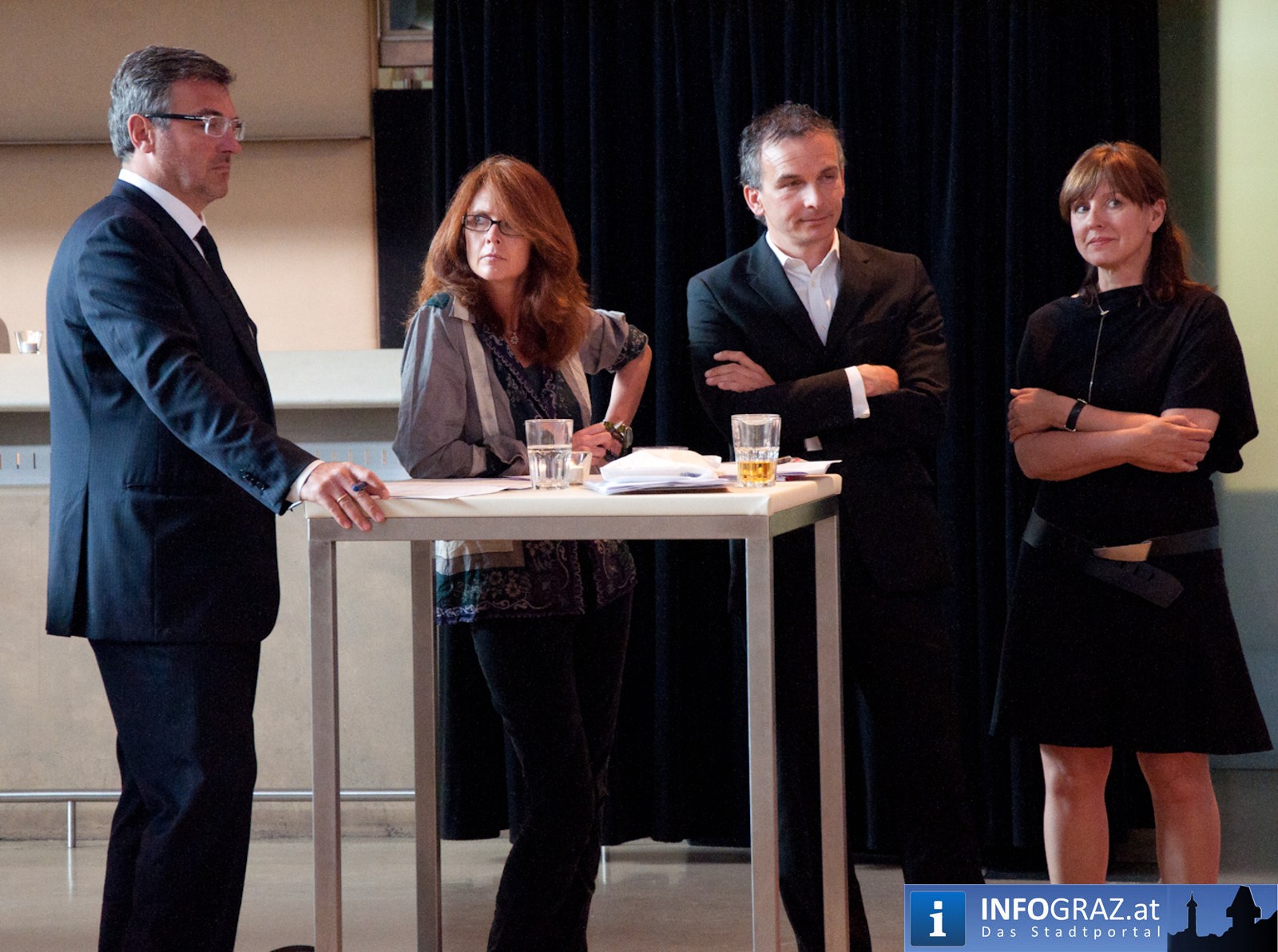 Artists for Japan Helmut List Halle Graz 20110426 10