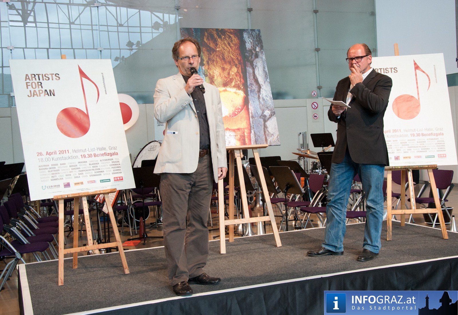 Artists for Japan Helmut List Halle Graz 20110426 15