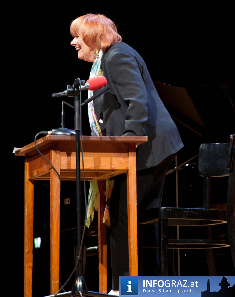 Artists for Japan Helmut List Halle Graz 20110426 53