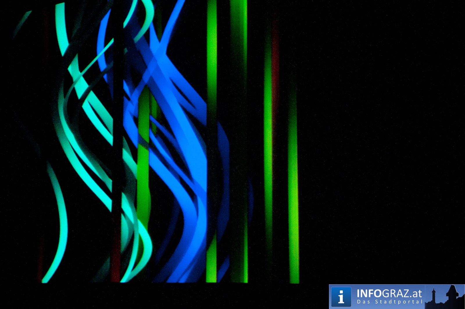 Eroeffnung Designmonat Chickzilla Taggerwerk Graz 20110506 74