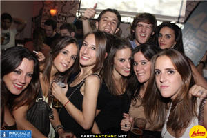 Univiertel,Graz,22.10.2011,Six,Gecco,Revolution,Scheinbar,Kultus,22. Oktober 2011