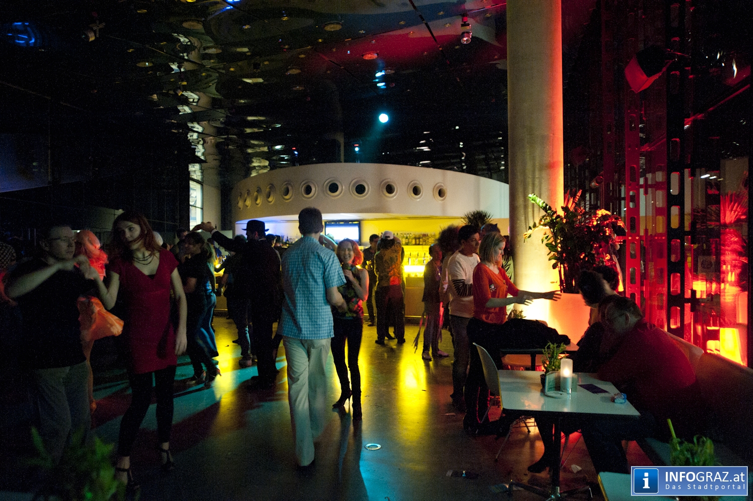 Salsa Faschingsparty iKU - 002