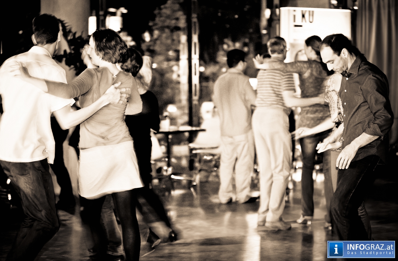 Salsa & Kizomba mit Conny & Dado - 002