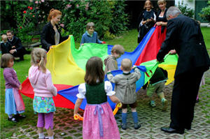 hochzeit mit kindern,strahlend,spiele,spiel,kinder,hochzeit,fest,kind,essen,kids,hochzeiten