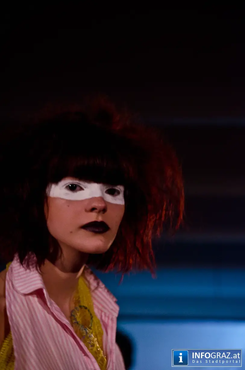 NATURA / PERICULUM / FINIS - 026