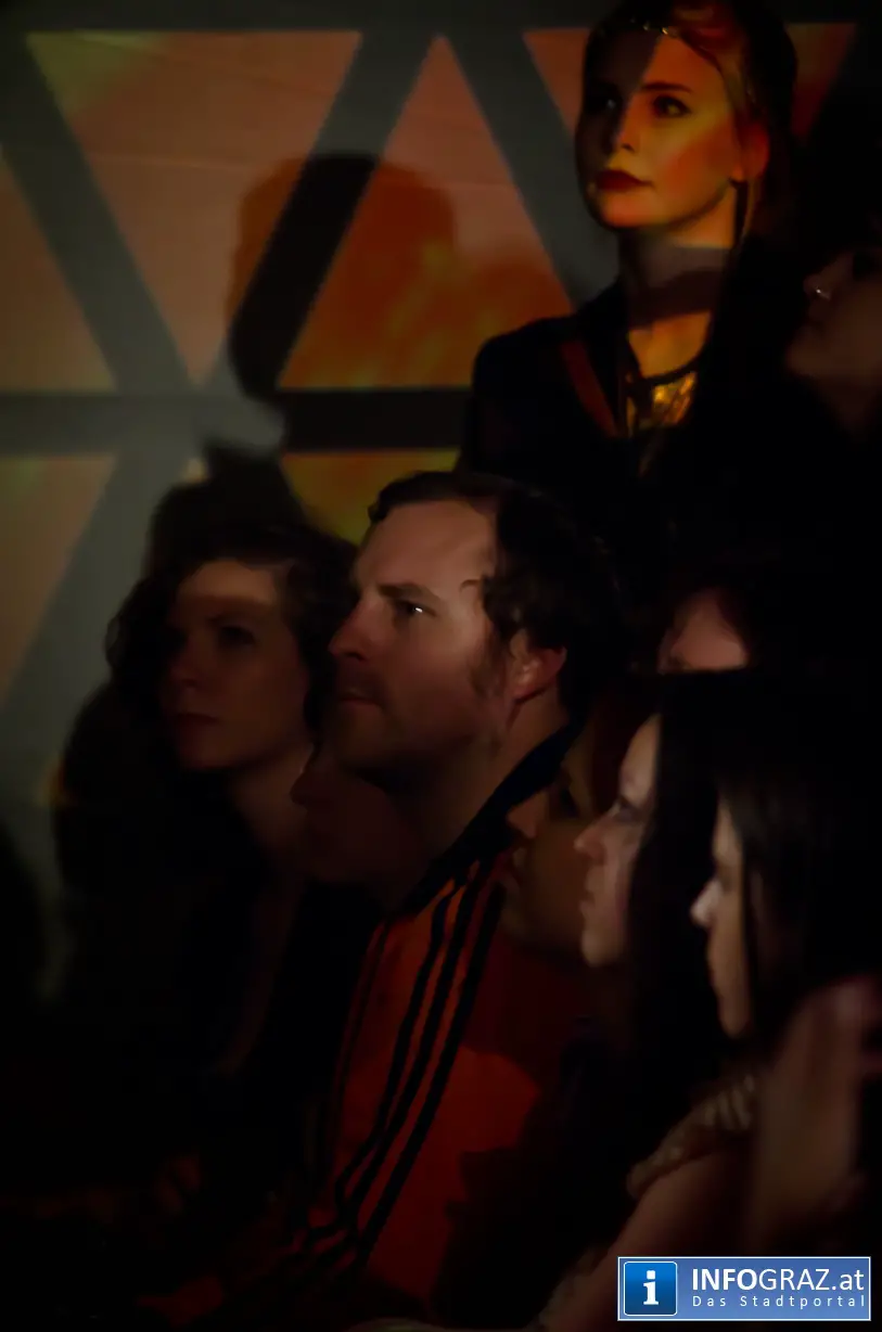 NATURA / PERICULUM / FINIS - 057