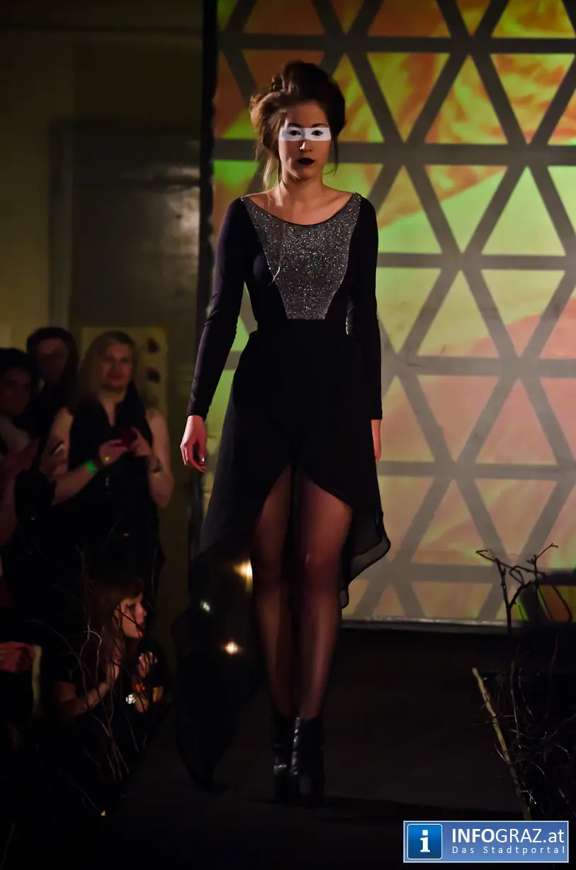 NATURA / PERICULUM / FINIS - 096