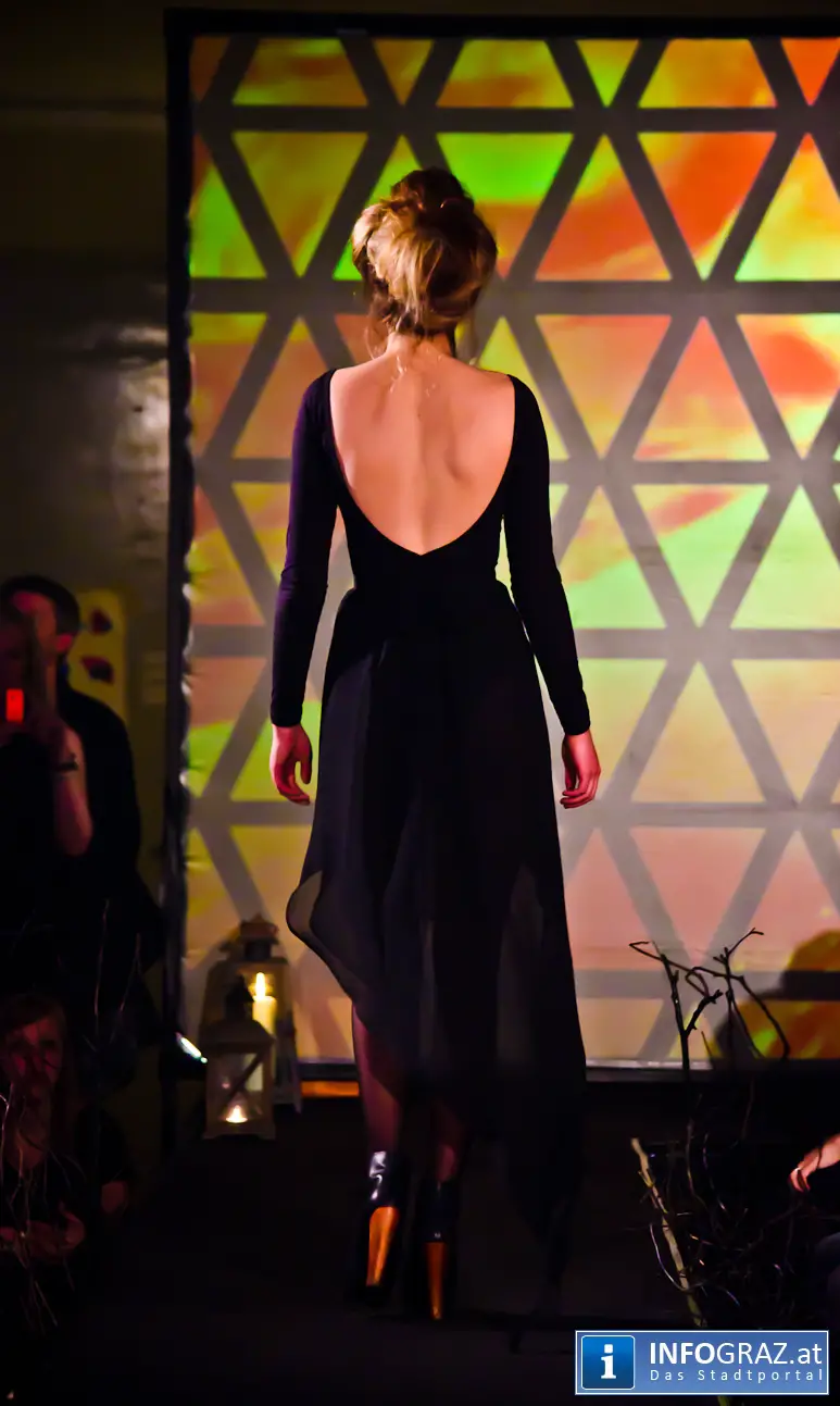 NATURA / PERICULUM / FINIS - 097