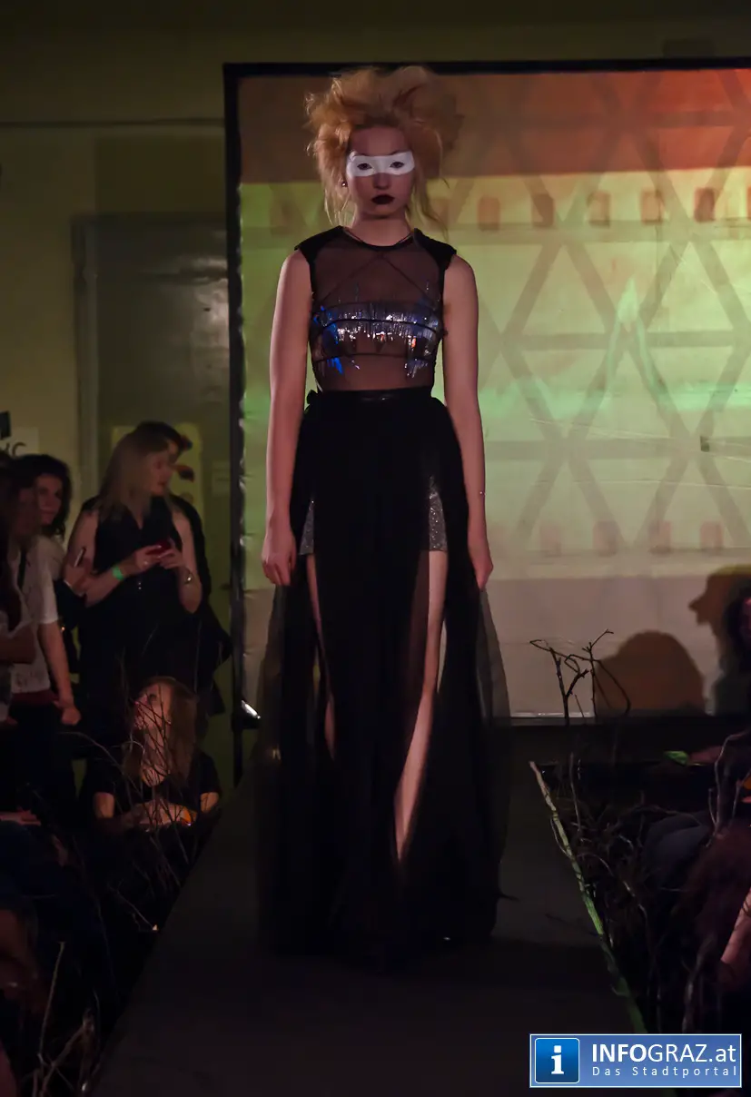 NATURA / PERICULUM / FINIS - 099