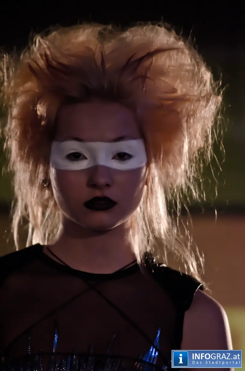 NATURA / PERICULUM / FINIS - 100