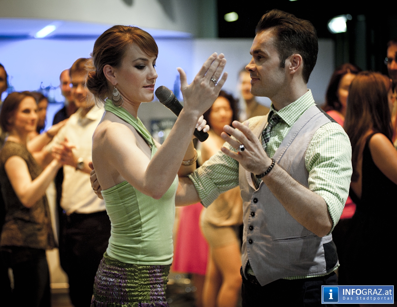 Erotisch sinnliche Stimmung im Grazer iKu - 018