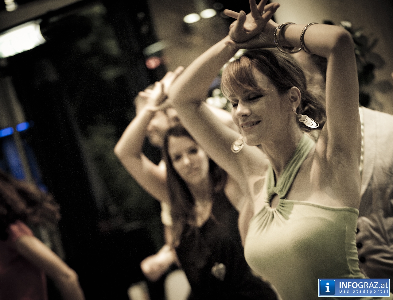 Erotisch sinnliche Stimmung im Grazer iKu - 024