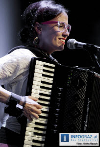 GROSSMÜTTERCHEN HATZ SALON ORKESTAR,Murton Festival Graz,18.8.2012,Grazer Generalmusikdirektion,Feines Liedmaterial,einprägsame Melodien