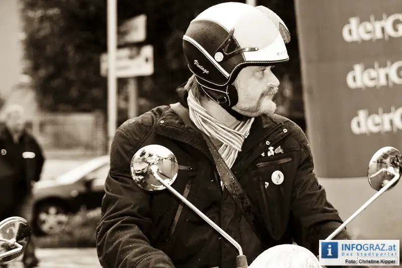 Vespa*Mania - Helmut List Halle Graz - 020