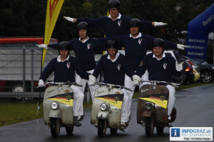 Vespa*Mania,Grazer Helmut List Halle,Vespafahrer,01.09.2012,Vespa-Akrobatikshow,Vespaaktrobatik,Vespa Club Graz,Vespa-Mania-Treffen 2012, 