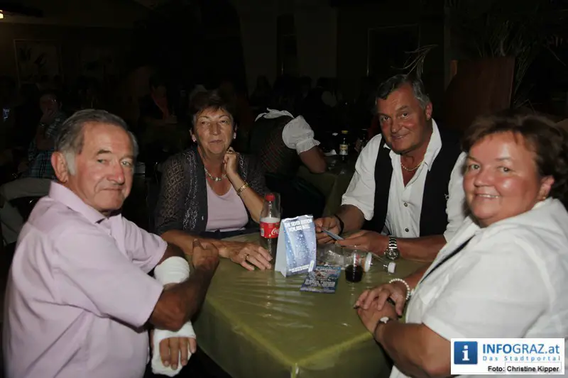 Kastelruther Spatzen – Hand aufs Herz - 002