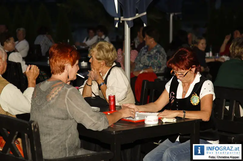 Kastelruther Spatzen – Hand aufs Herz - 006