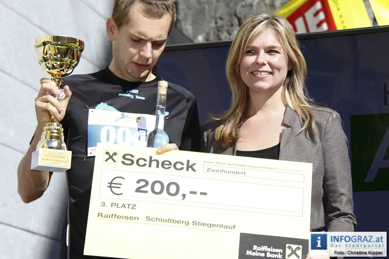 6. Raiffeisen Schloßberg Stiegenlauf - 030