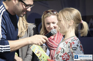Grazer Schloßberg Stiegenlauf 2012,6.10.2012,Stufen überwinden,Schloßbergplatz,Kriegsteig,Dächer von Graz,Uhrturm,Teilnehmer,Biene Sumsi,Sieg,Teambewerbe,Schüler,Firmen,Staffelformationen,