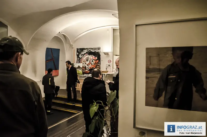 KünstlerInnen helfen behinderten KünstlerInnen - 001