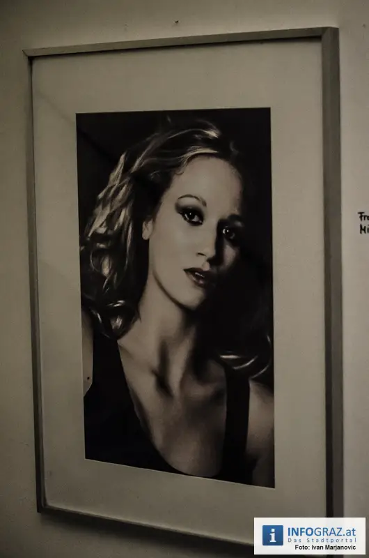 KünstlerInnen helfen behinderten KünstlerInnen - 006