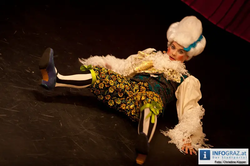 Des Kaisers neue Kleider - 047