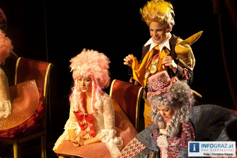 Des Kaisers neue Kleider - 051