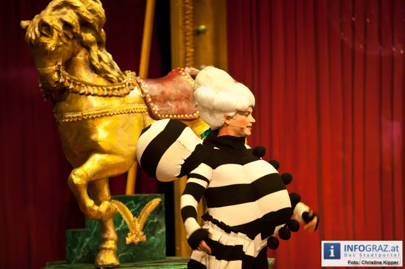 Des Kaisers neue Kleider - 056